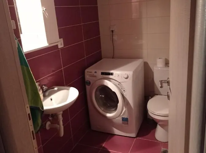 Bluespike سالونيك